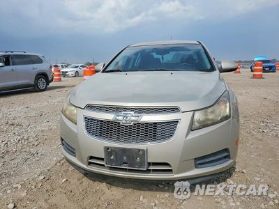 Piąte zdjęcie samochodu w środku: 2013 CHEVROLET CRUZE LT VIN:1G1PC5SB3D7182204 - miniatura