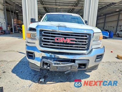 Piąte zdjęcie samochodu w środku: 2015 GMC SIERRA K3500 VIN:1GT421C88FF642183 - miniatura
