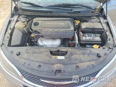 Zdjęcie 11 z 12 samochodu: 2015 CHRYSLER 200 LIMITED VIN:1C3CCCAB9FN723108 - miniatura
