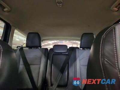Zdjęcie 10 z 13 samochodu: 2017 FORD ESCAPE TITANIUM VIN:1FMCU9JD7HUE81744 - miniatura