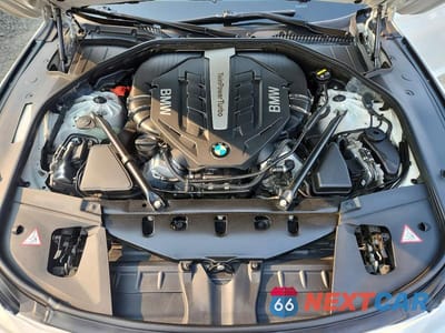 Zdjęcie 11 z 12 samochodu: 2015 BMW 750 XI VIN:WBAYB6C51FG299230 - miniatura