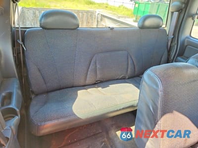 Zdjęcie 10 z 12 samochodu: 2002 CHEVROLET SILVERADO C1500 VIN:2GCEC19W421286565 - miniatura