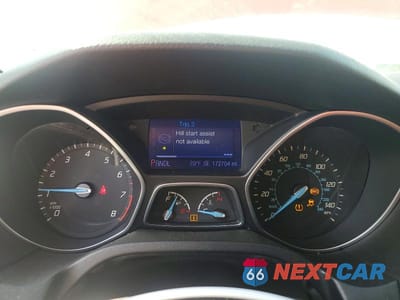 Zdjęcie 9 z 12 samochodu: 2013 FORD FOCUS SE VIN:1FADP3F27DL184757 - miniatura