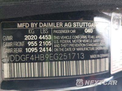 Zdjęcie 12 z 12 samochodu: 2014 MERCEDES-BENZ C 250 VIN:WDDGF4HB9EG251713 - miniatura