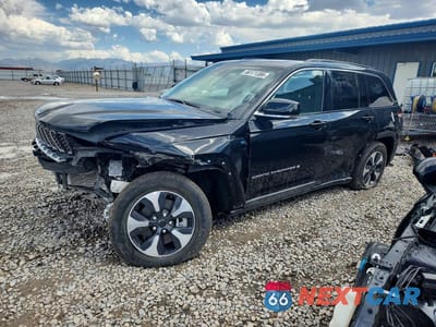 2025 JEEP GRAND CHEROKEE 4XE 1C4RJYB6XS8692423 - główne zdjęcie licytacji z USA - miniatura