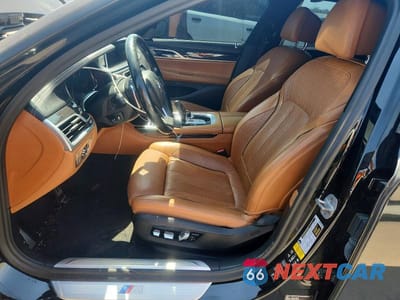 Zdjęcie 7 z 12 samochodu: 2019 BMW 750 XI VIN:WBA7F2C51KB239416 - miniatura
