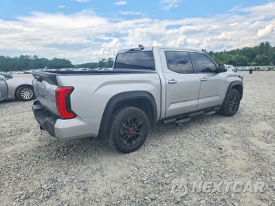 Trzecie zdjęcie samochodu z tyłu: 2024 TOYOTA TUNDRA SR5 VIN:5TFLA5DBXRX210452 - miniatura