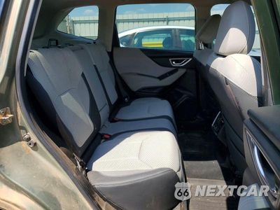 Zdjęcie 10 z 12 samochodu: 2020 SUBARU FORESTER PREMIUM VIN:JF2SKAJC5LH562923 - miniatura
