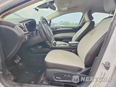 Zdjęcie 7 z 12 samochodu: 2019 FORD FUSION SE VIN:3FA6P0HD1KR112053 - miniatura