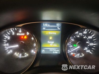 Zdjęcie 9 z 13 samochodu: 2015 NISSAN ROGUE SV VIN:KNMAT2MV2FP505308 - miniatura