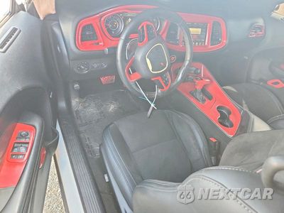 Zdjęcie 8 z 12 samochodu: 2015 DODGE CHALLENGER SXT PLUS VIN:2C3CDZBT8FH718983 - miniatura