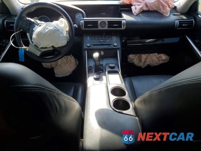 Zdjęcie 8 z 12 samochodu: 2015 LEXUS IS 250 VIN:JTHBF1D20F5048522 - miniatura