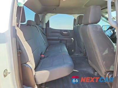 Zdjęcie 10 z 12 samochodu: 2024 CHEVROLET SILVERADO K1500 VIN:3GCUDAED7RG140885 - miniatura