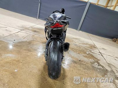 Czwarte zdjęcie samochodu z boku: 2025 KAWASAKI ZX1002 M VIN:JKBZXVM14SA010102 - miniatura