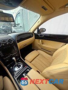 Zdjęcie 14 z 15 samochodu: 2006 BENTLEY CONTINENTAL FLYING SPUR VIN:SCBBR53W16C036446 - miniatura