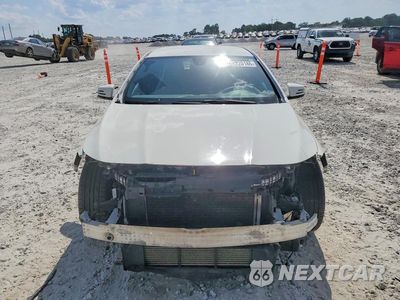 Piąte zdjęcie samochodu w środku: 2014 MERCEDES-BENZ CLA 250 VIN:WDDSJ4EB5EN096649 - miniatura