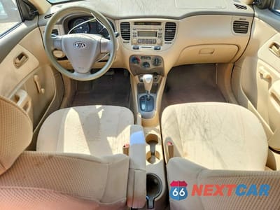 Zdjęcie 8 z 12 samochodu: 2007 KIA RIO BASE VIN:KNADE123276209387 - miniatura
