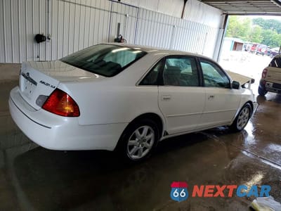 Trzecie zdjęcie samochodu z tyłu: 2002 TOYOTA AVALON XLS VIN:4T1BF28B02U240889 - miniatura