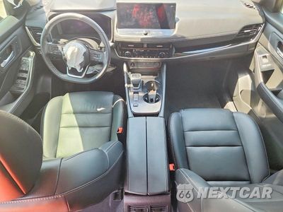 Zdjęcie 8 z 13 samochodu: 2024 NISSAN ROGUE SL VIN:5N1BT3CA8RC681179 - miniatura