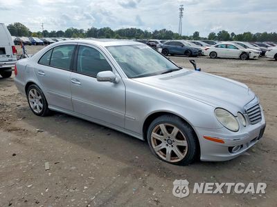 Czwarte zdjęcie samochodu z boku: 2008 MERCEDES-BENZ E 350 VIN:WDBUF56X48B317327 - miniatura