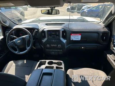 Zdjęcie 7 z 10 samochodu: 2022 CHEVROLET SILVERADO K2500 HEAVY DUTY VIN:1GC5YLE77NF293986 - miniatura