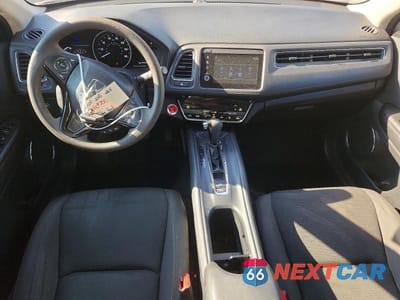 Zdjęcie 8 z 14 samochodu: 2020 HONDA HR-V EX VIN:3CZRU6H54LM706074 - miniatura
