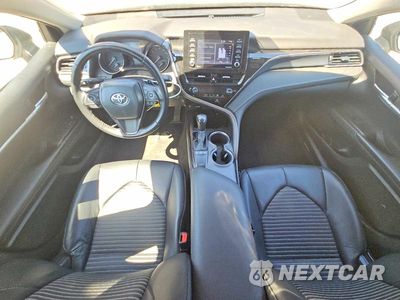 Zdjęcie 8 z 13 samochodu: 2023 TOYOTA CAMRY SE VIN:4T1G11AK3PU183068 - miniatura