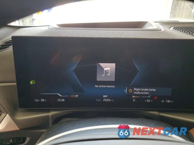 Zdjęcie 9 z 12 samochodu: 2023 BMW I4 EDRIVE 40 VIN:WBY73AW05PFN98546 - miniatura