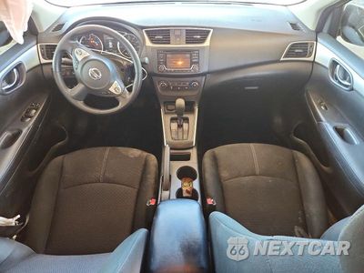 Zdjęcie 8 z 12 samochodu: 2018 NISSAN SENTRA S VIN:3N1AB7APXJY292639 - miniatura