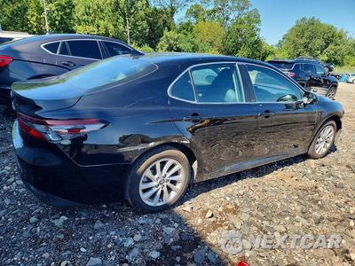 Trzecie zdjęcie samochodu z tyłu: 2024 TOYOTA CAMRY LE VIN:4T1C11AK4RU844351 - miniatura