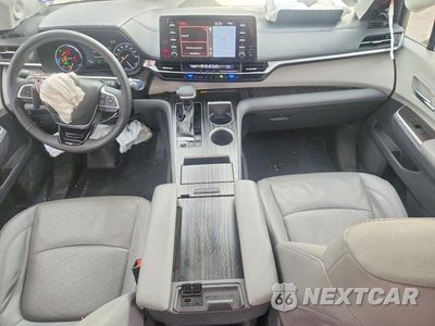 Zdjęcie 8 z 13 samochodu: 2021 TOYOTA SIENNA LIMITED 7-PASSENGER VIN:5TDZRKEC2MS066841 - miniatura