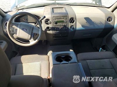 Zdjęcie 8 z 12 samochodu: 2005 FORD F150 SUPERCREW VIN:1FTPW12545FA31302 - miniatura