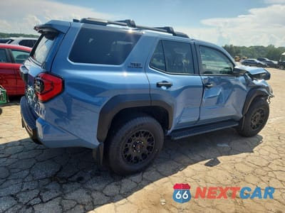 Trzecie zdjęcie samochodu z tyłu: 2025 TOYOTA 4RUNNER TRD OFF-ROAD PREMIUM VIN:JTEVA5BR2S5035782 - miniatura