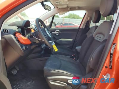 Zdjęcie 7 z 12 samochodu: 2016 FIAT 500X EASY VIN:ZFBCFXBT4GP366351 - miniatura