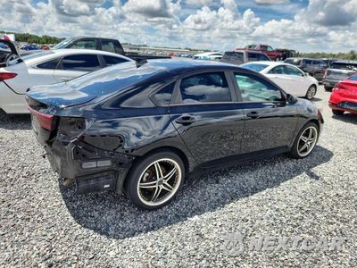 Trzecie zdjęcie samochodu z tyłu: 2021 KIA FORTE FE VIN:3KPF24AD0ME323264 - miniatura