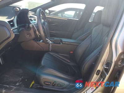 Zdjęcie 7 z 13 samochodu: 2019 LEXUS ES 350 VIN:58ABZ1B11KU026410 - miniatura