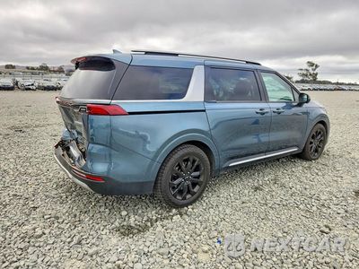 Trzecie zdjęcie samochodu z tyłu: 2024 KIA CARNIVAL SX PRESTIGE VIN:KNDNE5H39R6434317 - miniatura