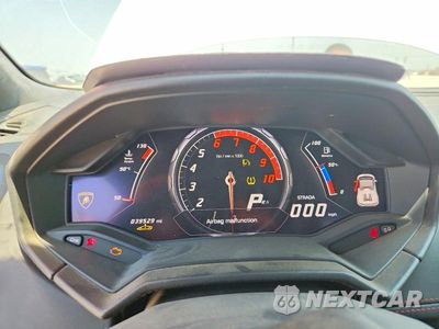 Zdjęcie 9 z 13 samochodu: 2017 LAMBORGHINI HURACAN VIN:ZHWUR2ZF0HLA06198 - miniatura