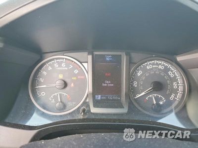 Zdjęcie 9 z 13 samochodu: 2017 TOYOTA TACOMA TRD SPORT VIN:5TFDZ5BN0HX027019 - miniatura