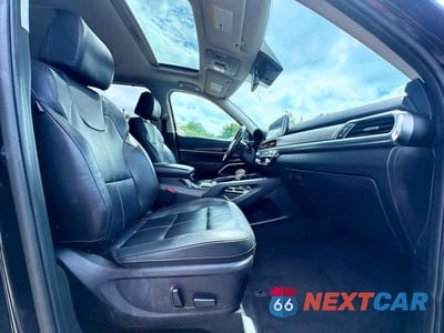 Piąte zdjęcie samochodu w środku: 2022 KIA TELLURIDE EX VIN:5XYP3DHC5NG204841 - miniatura
