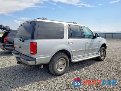 Trzecie zdjęcie samochodu z tyłu: 1998 FORD EXPEDITION VIN:1FMPU18L8WLC03468 - miniatura