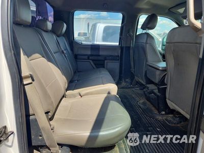 Zdjęcie 10 z 12 samochodu: 2017 FORD F450 SUPER DUTY VIN:1FD0W4GT0HEB81360 - miniatura
