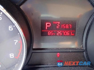 Zdjęcie 8 z 10 samochodu: 2017 KIA SEDONA L VIN:KNDMA5C19H6291686 - miniatura