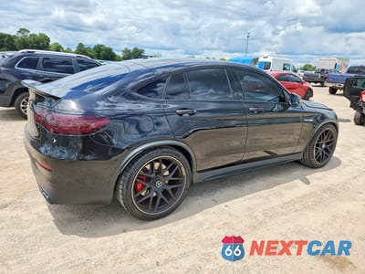 Trzecie zdjęcie samochodu z tyłu: 2019 MERCEDES-BENZ GLC COUPE 63 S 4MATIC AMG VIN:WDC0J8KB9KF488689 - miniatura
