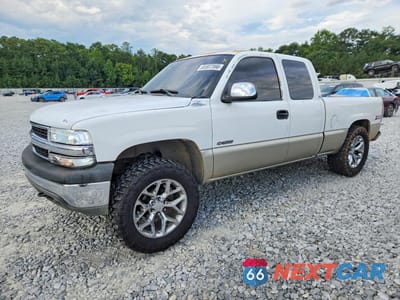 2002 CHEVROLET SILVERADO K1500 2GCEK19T721362689 - główne zdjęcie licytacji z USA - miniatura