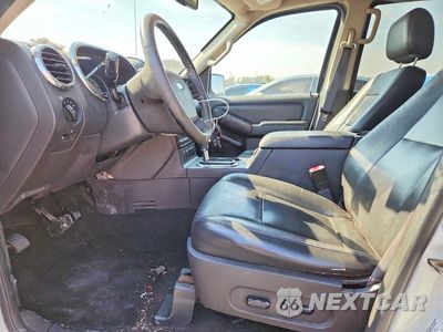 Zdjęcie 7 z 12 samochodu: 2007 FORD EXPLORER LIMITED VIN:1FMEU758X7UA99474 - miniatura