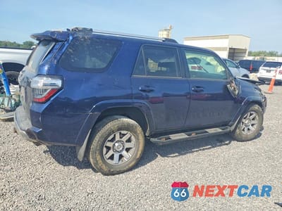 Trzecie zdjęcie samochodu z tyłu: 2014 TOYOTA 4RUNNER TRAIL PREMIUM VIN:JTEBU5JR0E5186586 - miniatura