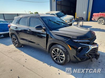 Czwarte zdjęcie samochodu z boku: 2024 CHEVROLET TRAILBLAZER LT VIN:KL79MPS29RB032172 - miniatura
