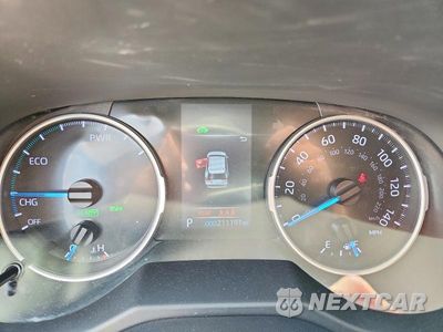 Zdjęcie 9 z 13 samochodu: 2021 TOYOTA RAV4 XLE VIN:4T3RWRFV2MU034374 - miniatura