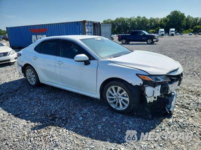 Czwarte zdjęcie samochodu z boku: 2023 TOYOTA CAMRY LE VIN:4T1C11AK0PU138653 - miniatura